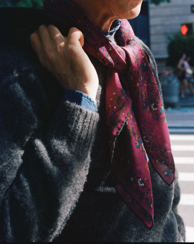 Drake‘s Magenta Birds of Paradise Print Wool-Silk Square Scarf Limited Edition