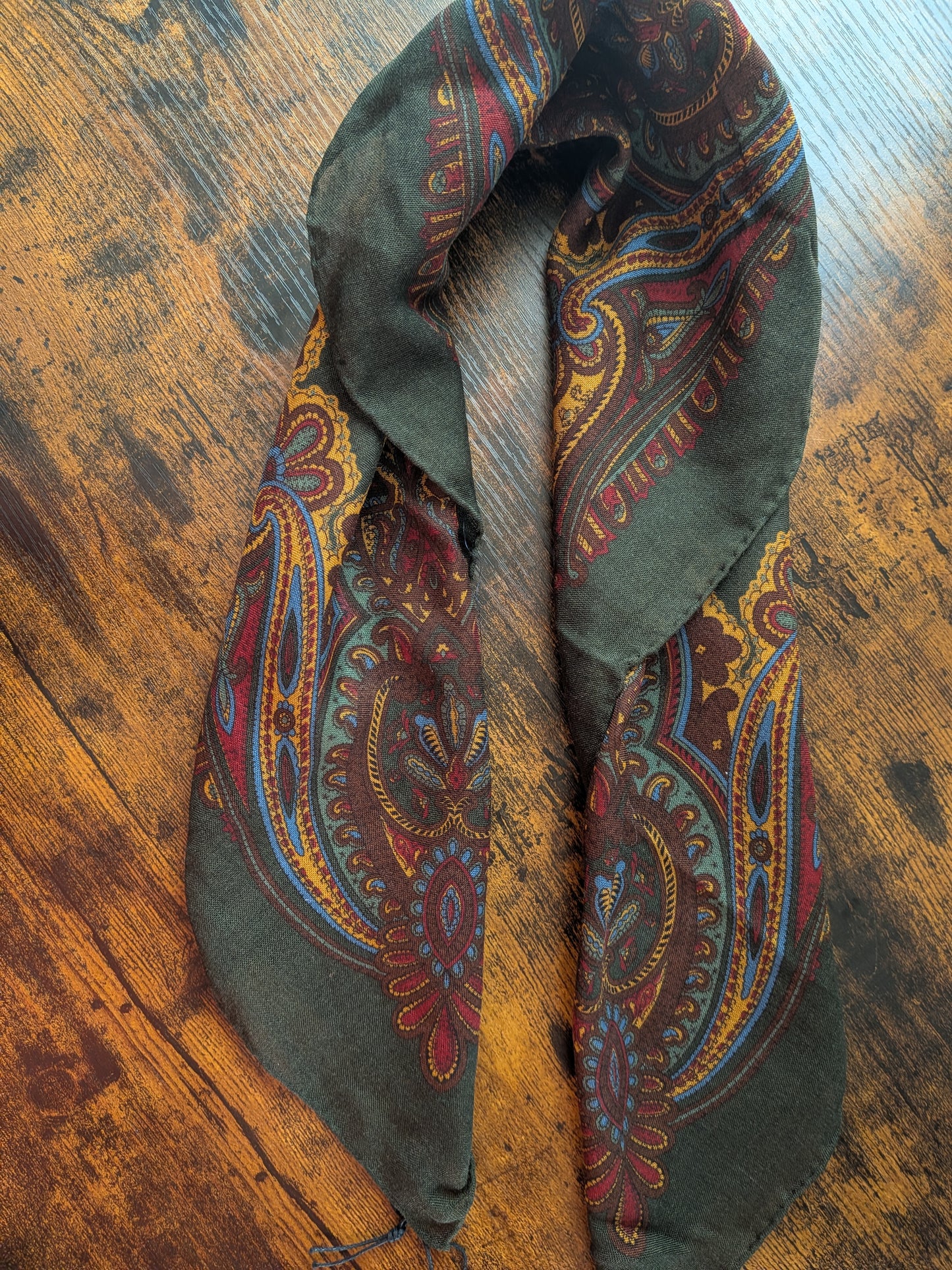 Drake's Green Large Paisley Floral Print Wool-Silk Bandana