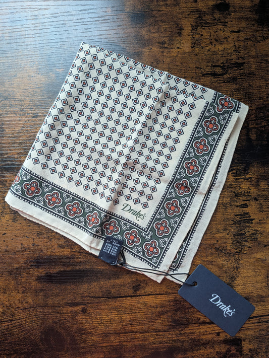 Drake's Ecru Vintage Tile Print Silk Pocket Square