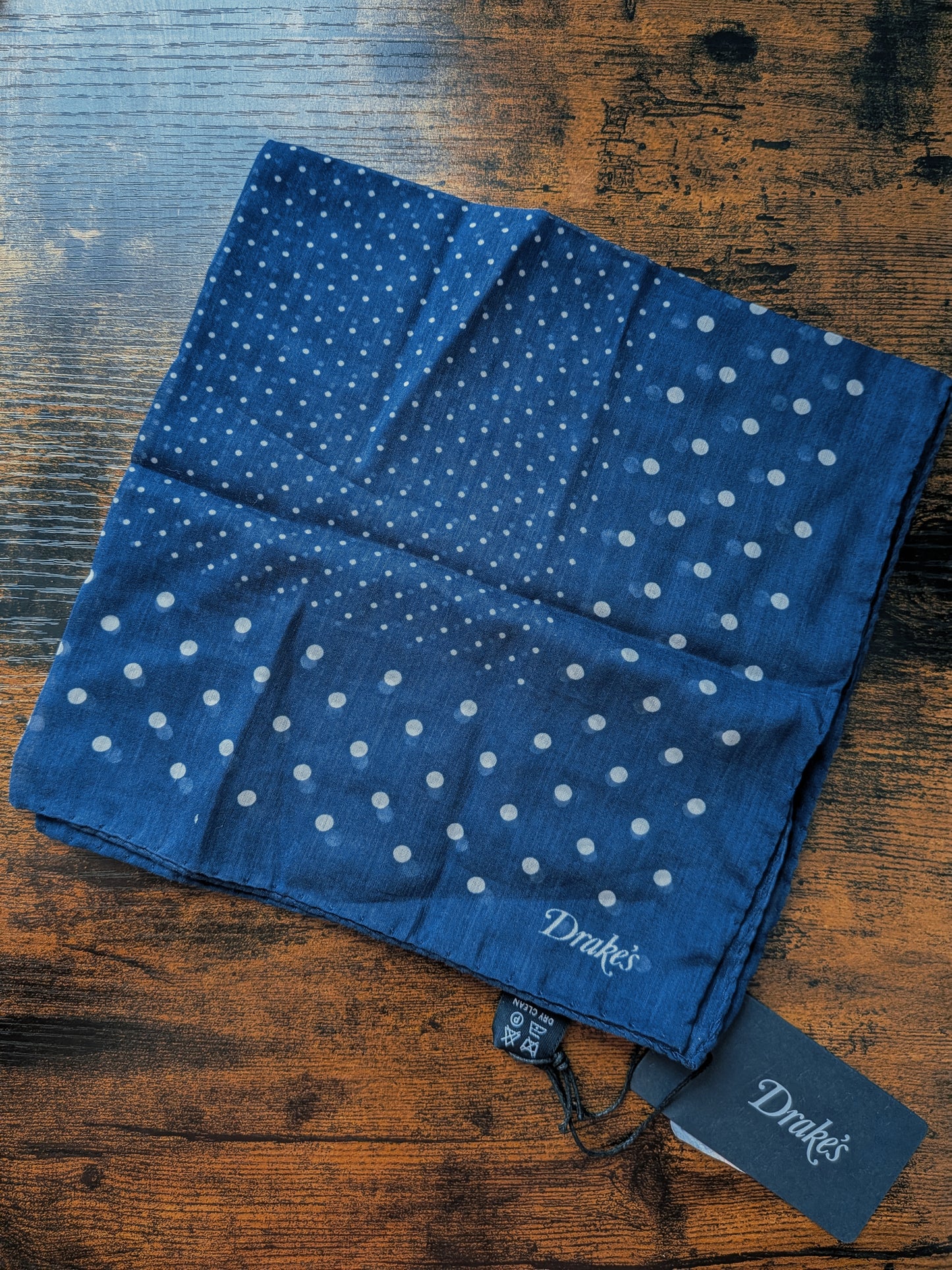 Drake's Navy Spots Print Cotton-Silk Pocket Square