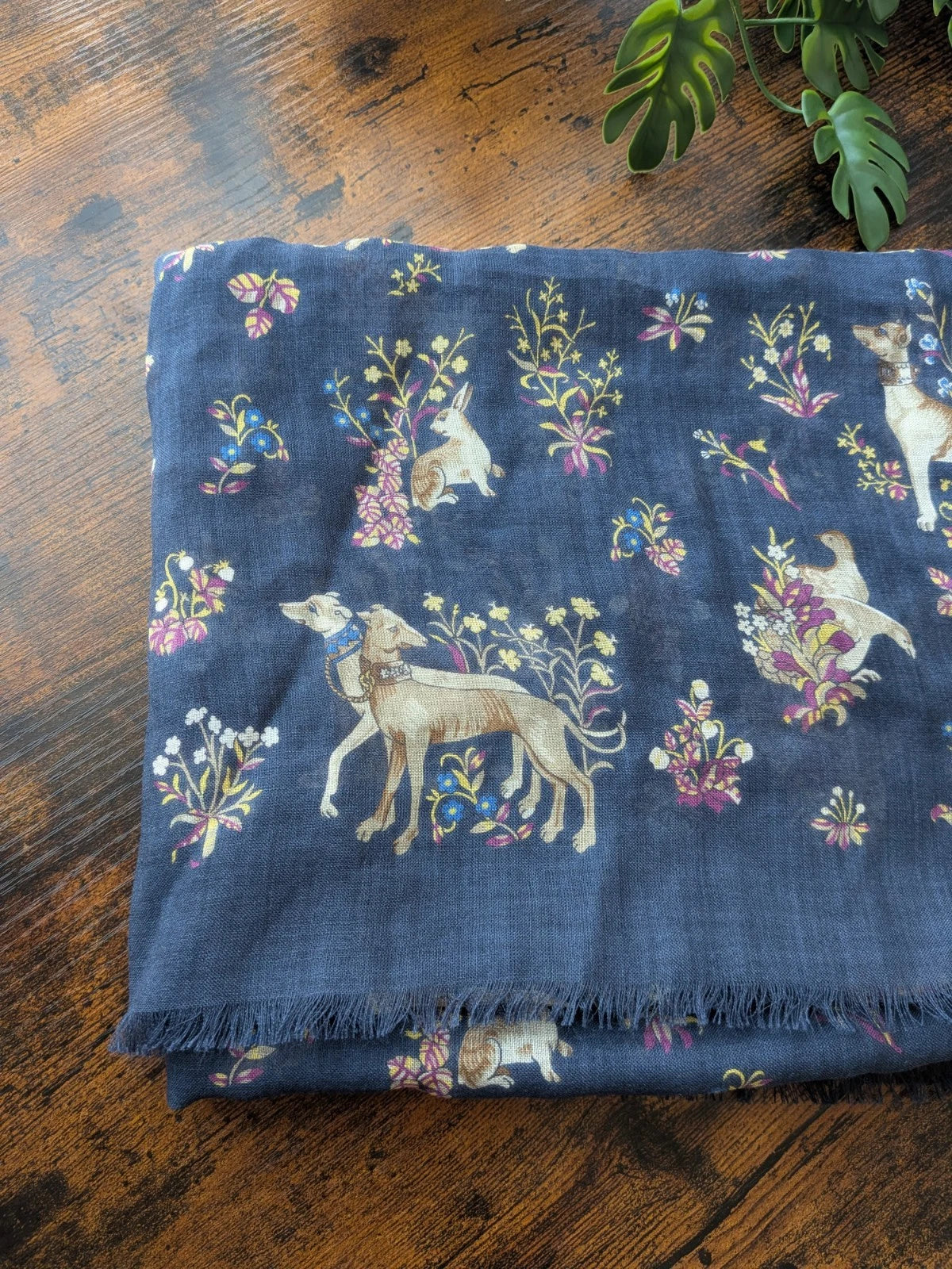 Drake's hound animals print wool silk scarf detail view 2