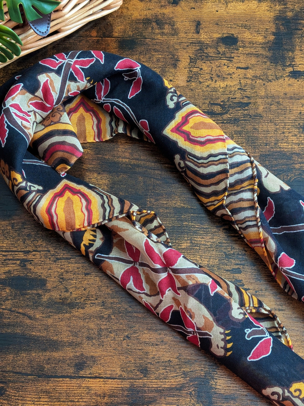 Drake's Pink Tiger Motif Print Wool-Silk Bandana - image 3