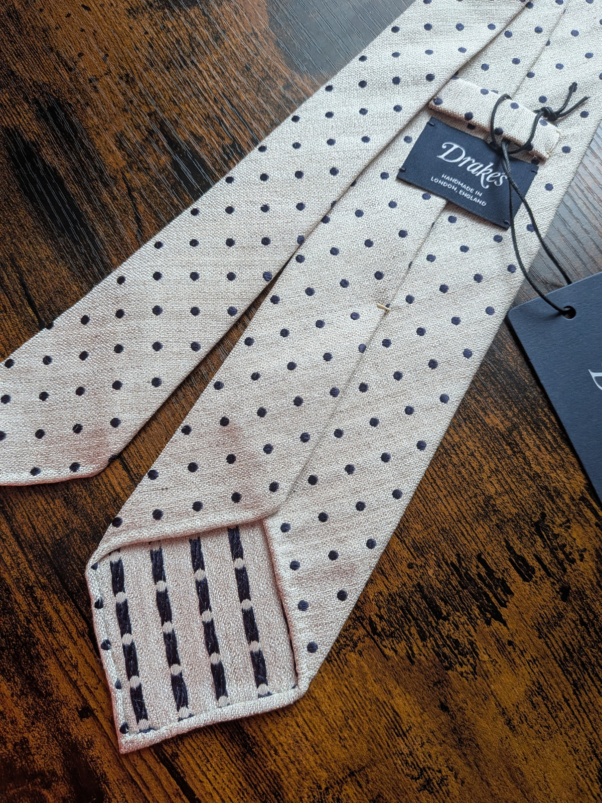 Drake's white navy tussah silk tie polka dot handmade detail view 3
