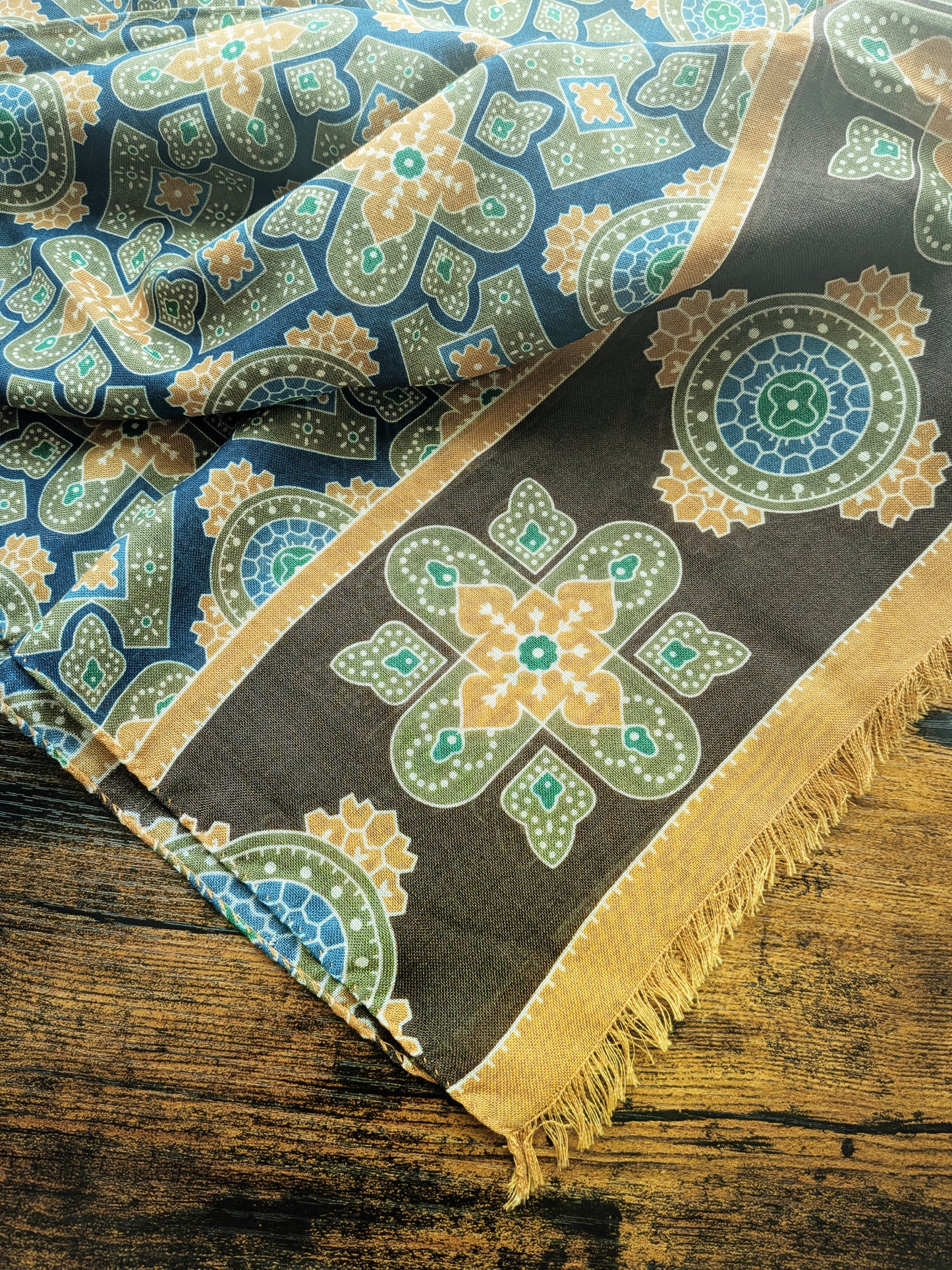 Drake's Medallion Wool Silk Print Scarf